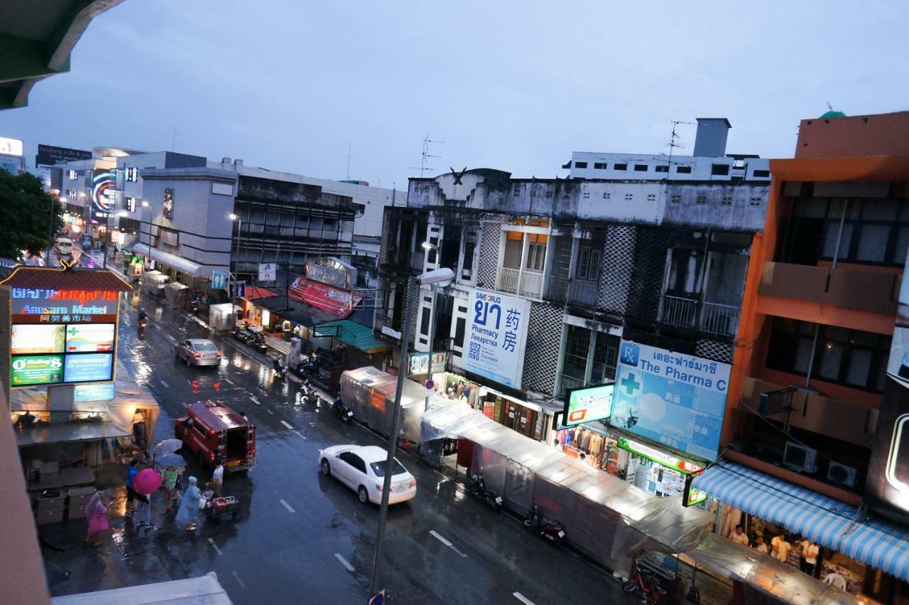 Lux Rooms Night Bazaar Chiang Mai Dış mekan fotoğraf